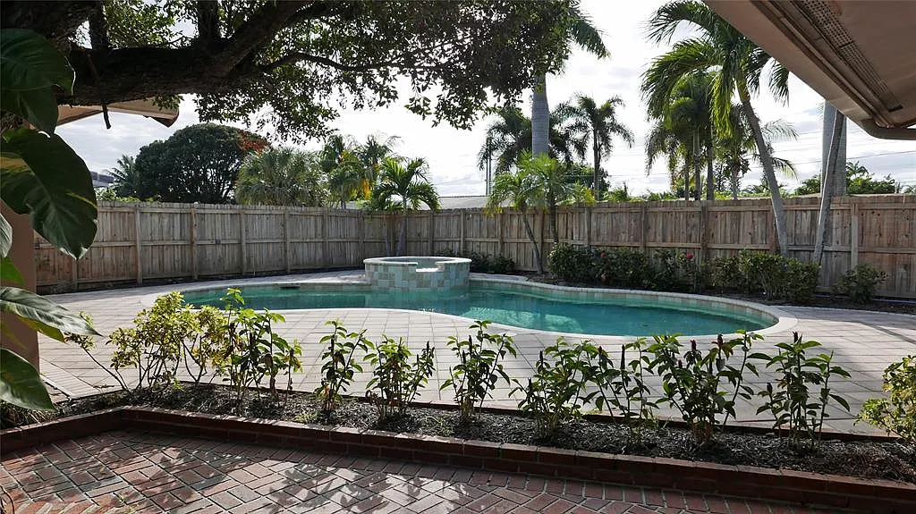 North Miami Beach, South Florida